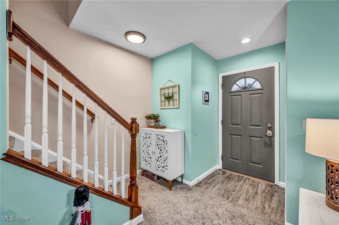 5827 Tanager Court
