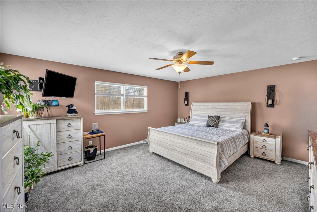 5827 Tanager Court