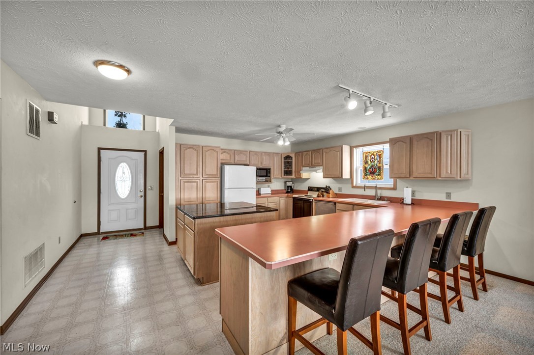 2528 Tupelo Drive