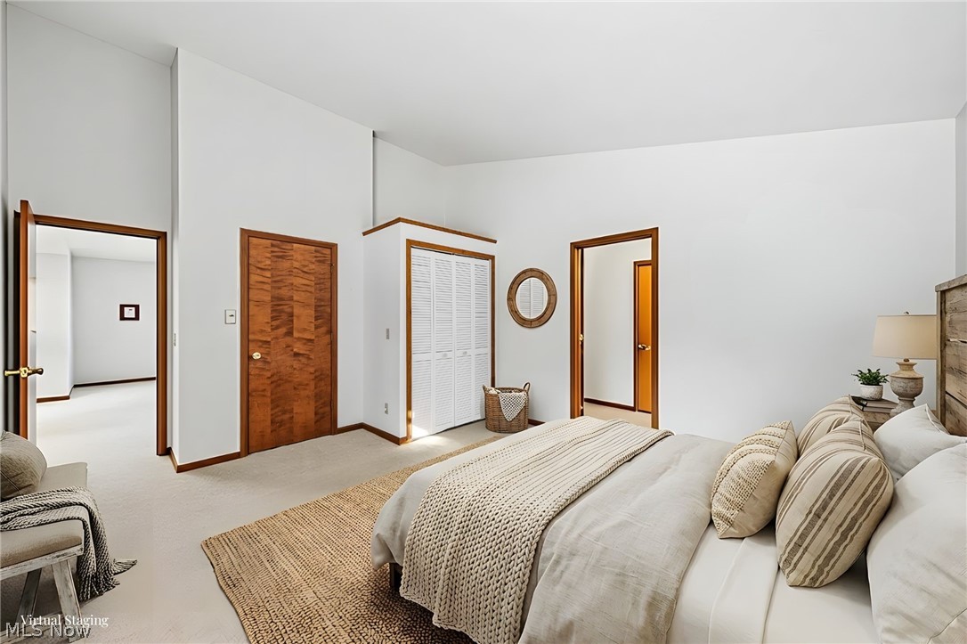 244 S Oval Drive