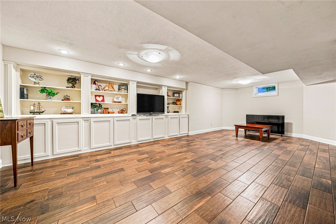 7280 Waterfowl Way