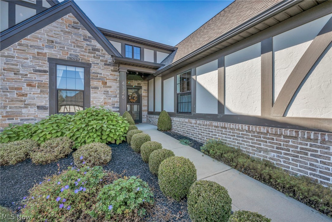 4326 Tudor Drive