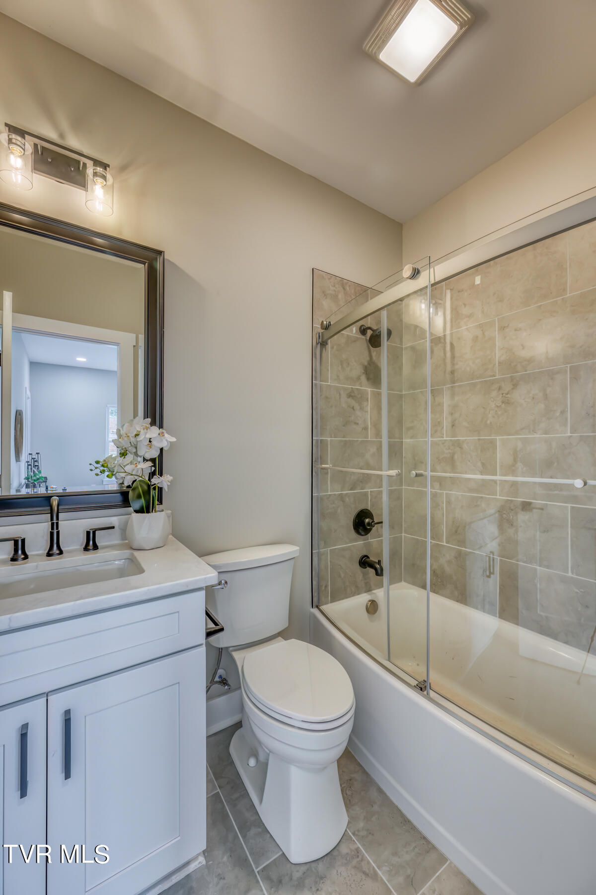 4160 Bristol Highway, 501