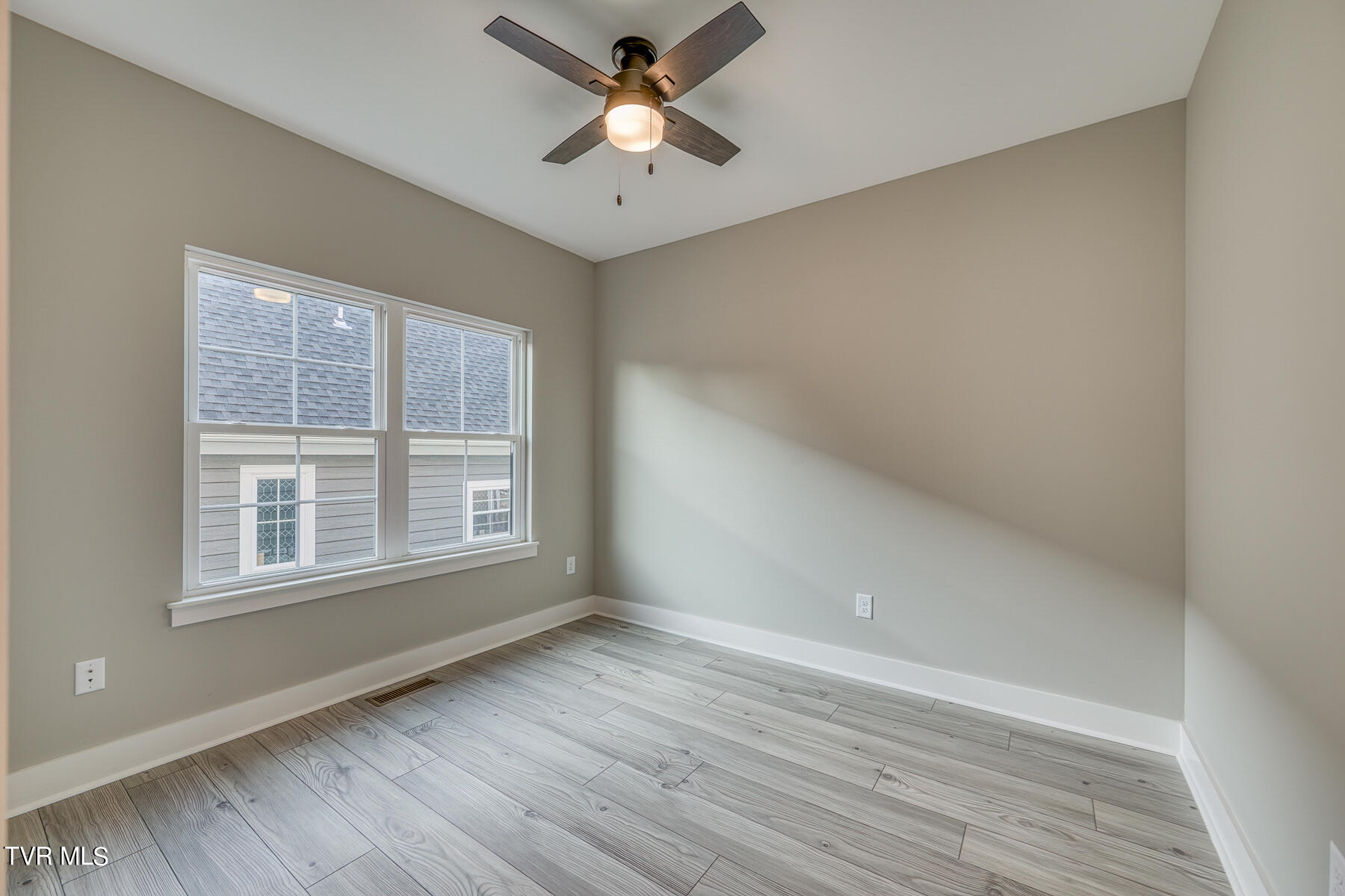 136 Slonaker Circle