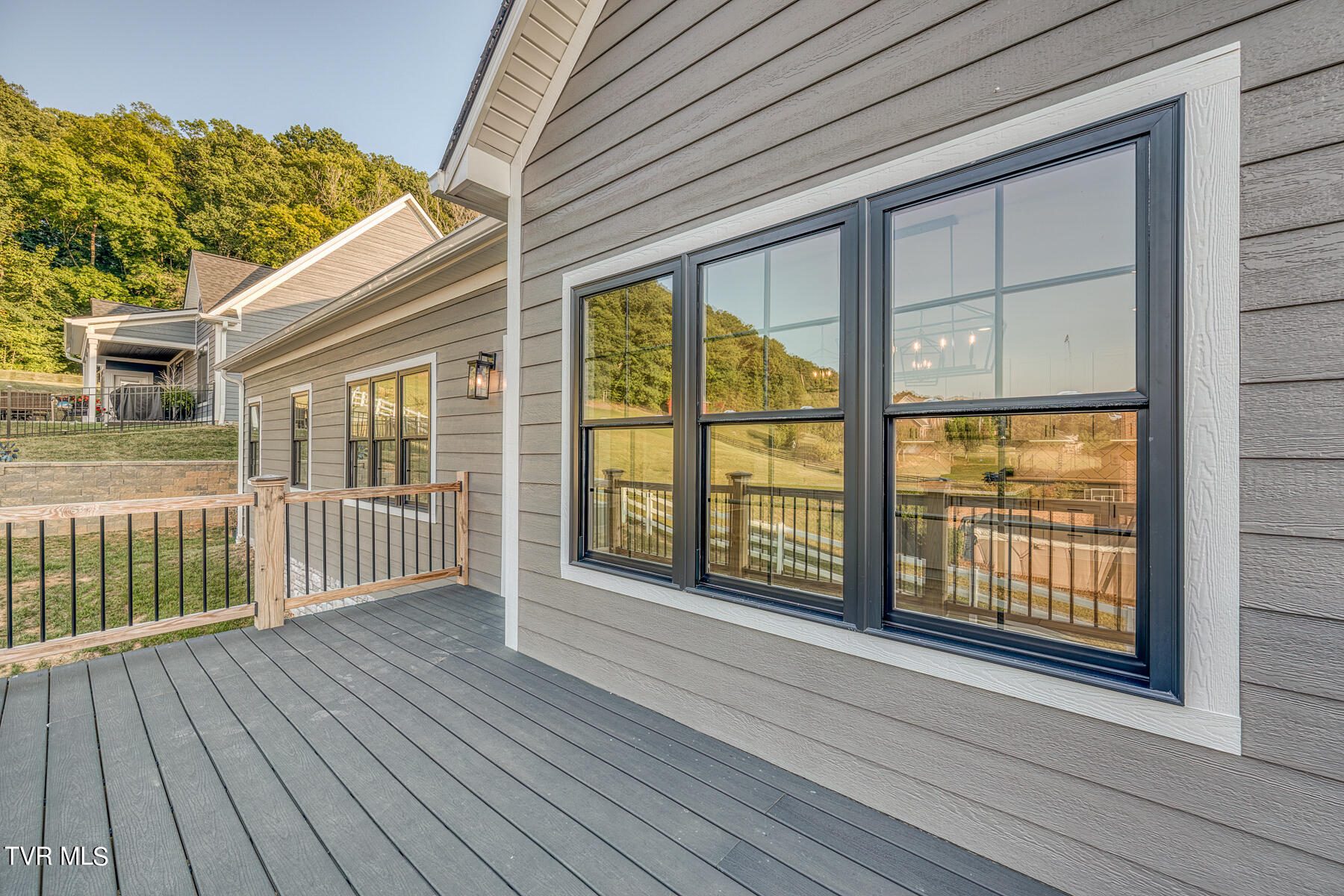 136 Slonaker Circle