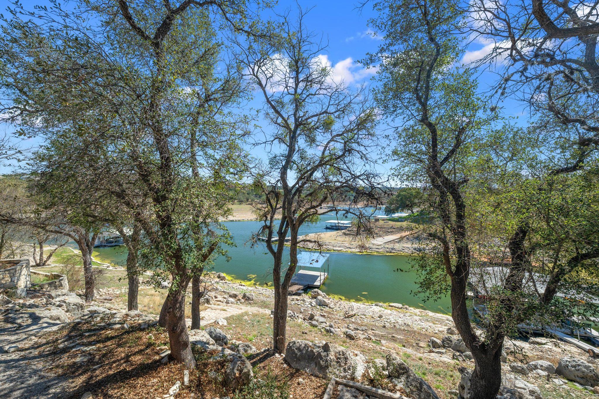 2903 Oak Ridge DR