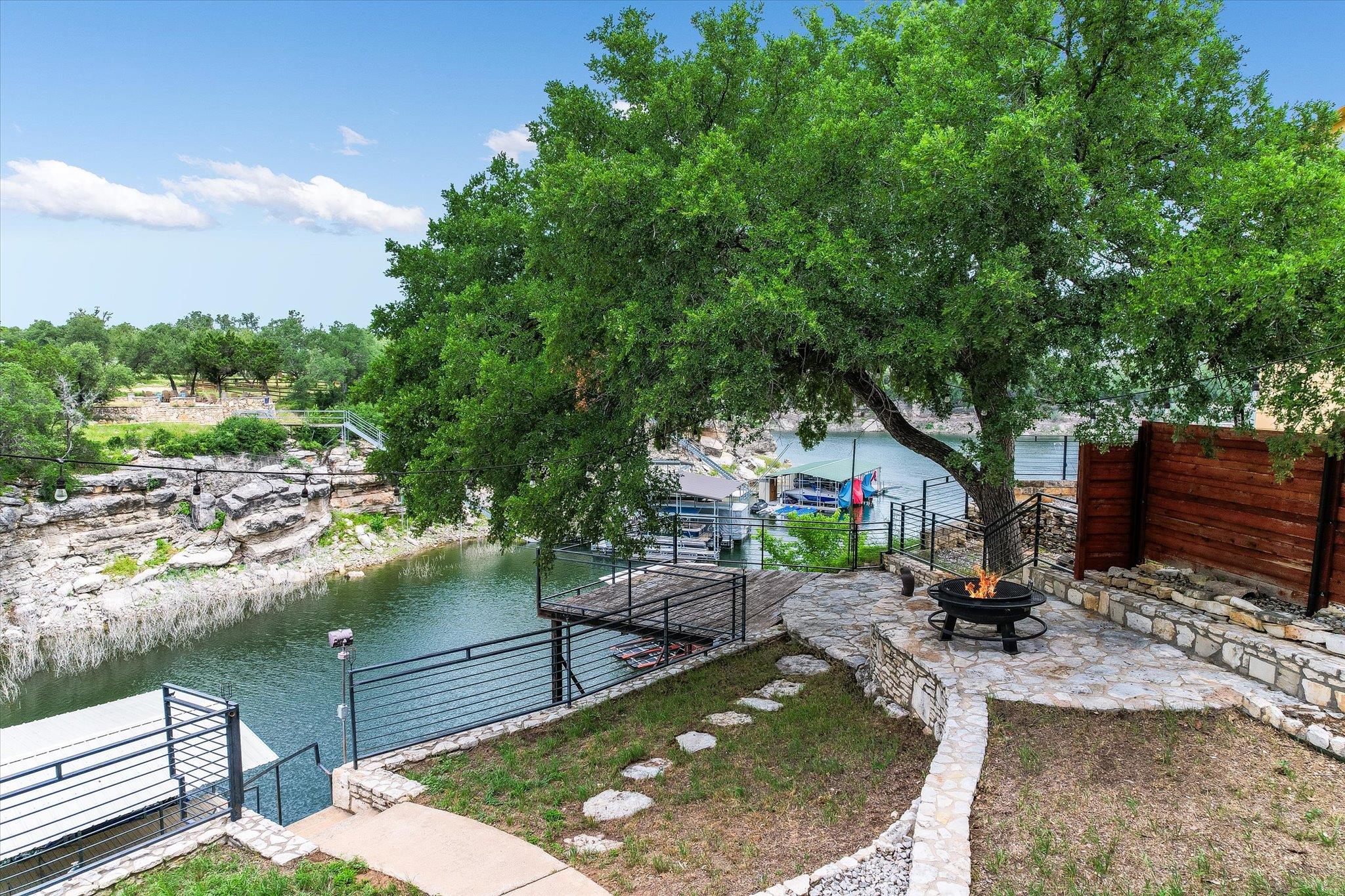 22514 Felicia DR