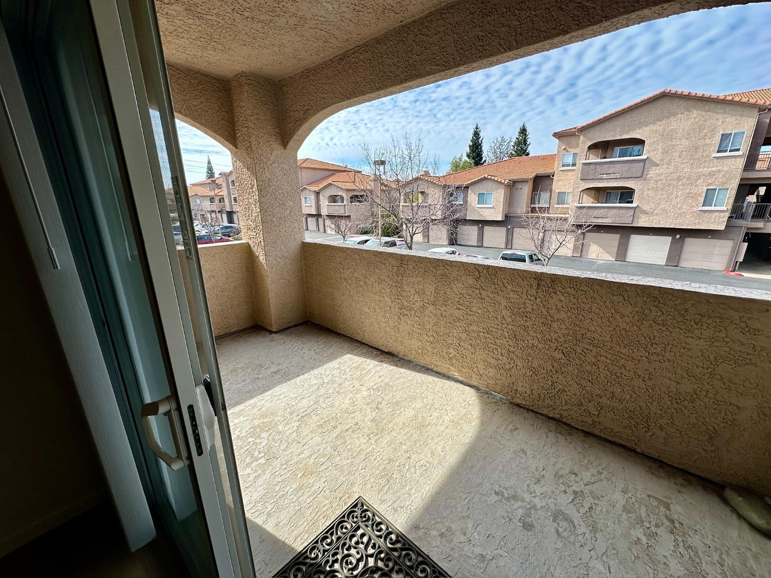 10001 Woodcreek Oaks Boulevard 226