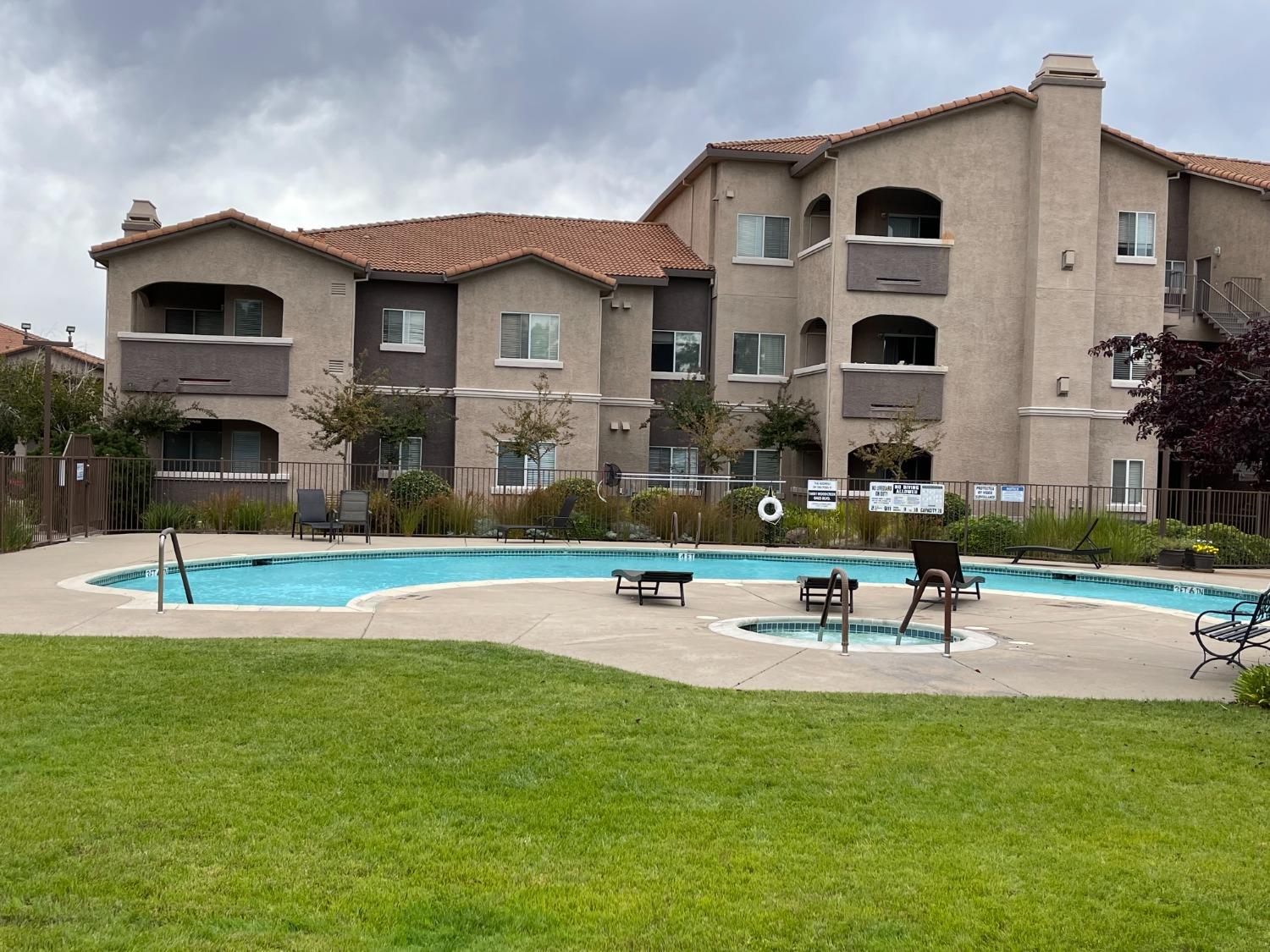 10001 Woodcreek Oaks Boulevard 226