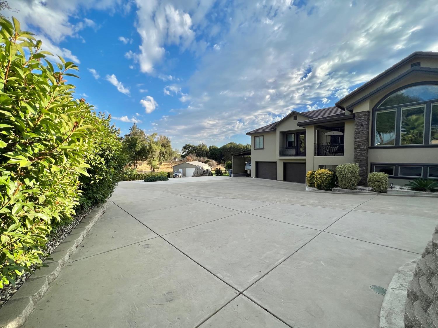 2020 Sisley Road
