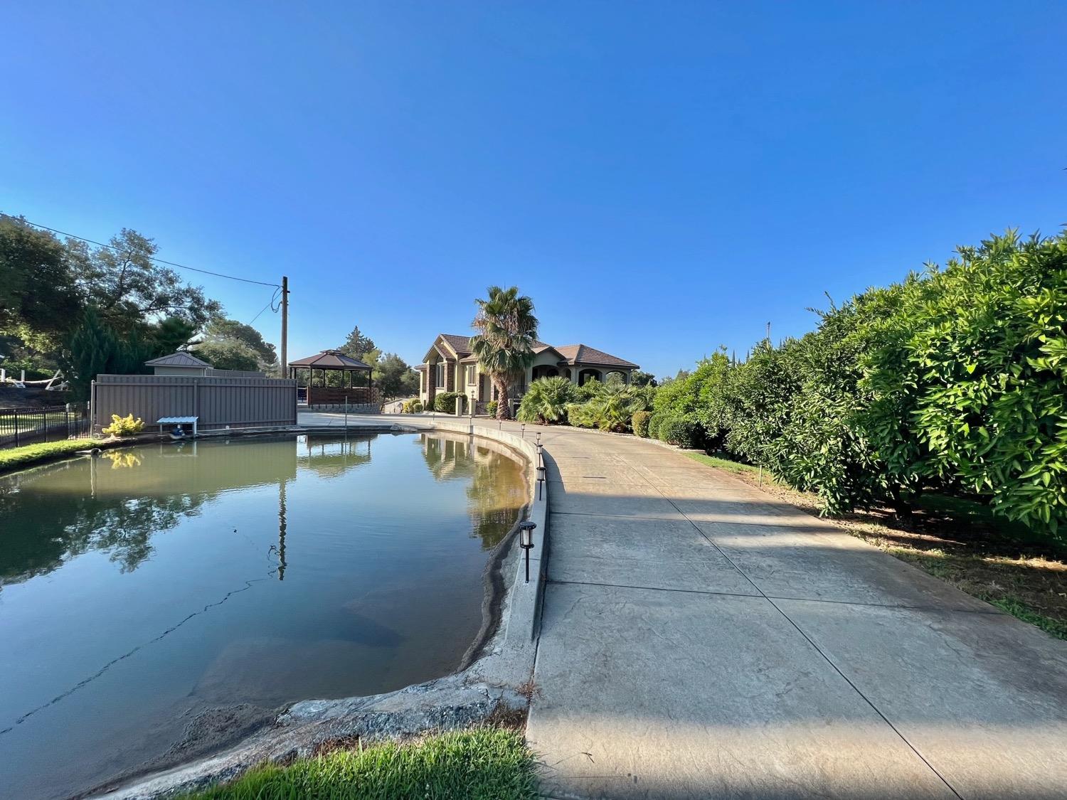 2020 Sisley Road