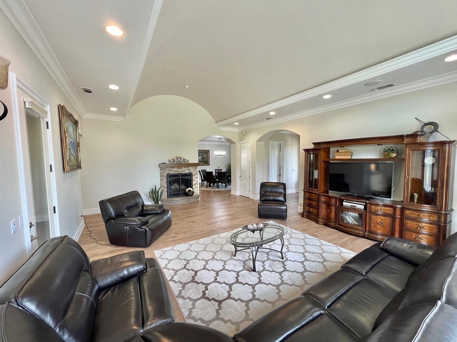 2020 Sisley Road