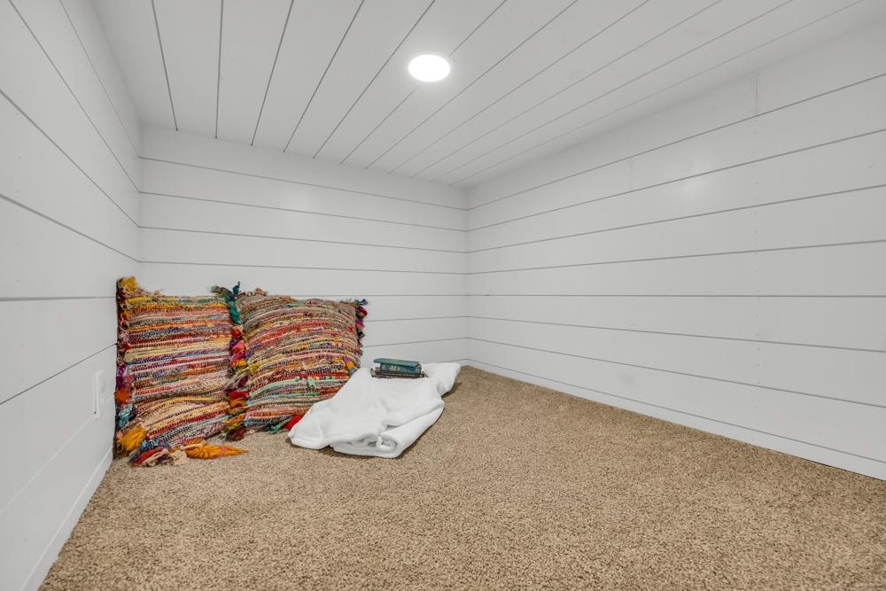 1315 Crystal Hollow Court