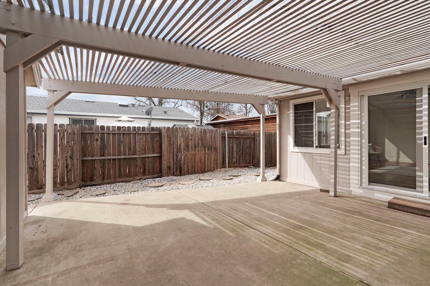 1400 W Marlette Street 109