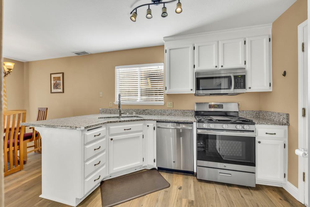 2450 Inverness Drive