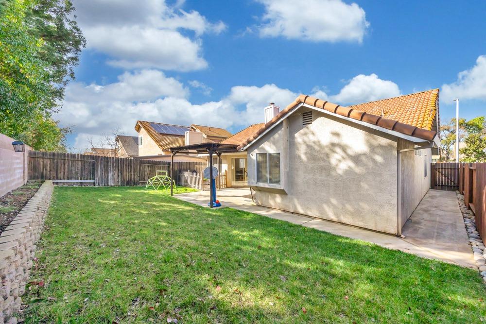 2450 Inverness Drive