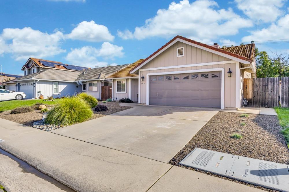 2450 Inverness Drive