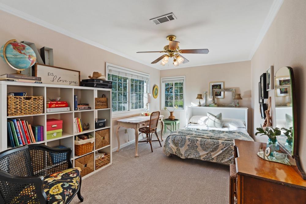 7550 Thousand Oaks Drive