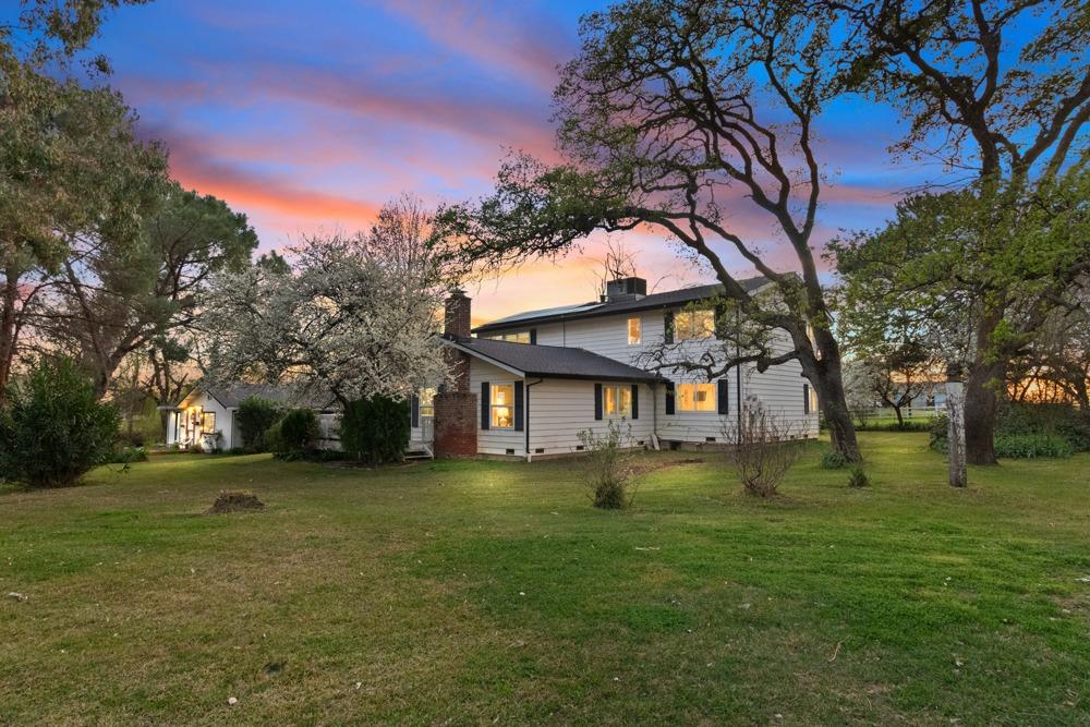 7550 Thousand Oaks Drive