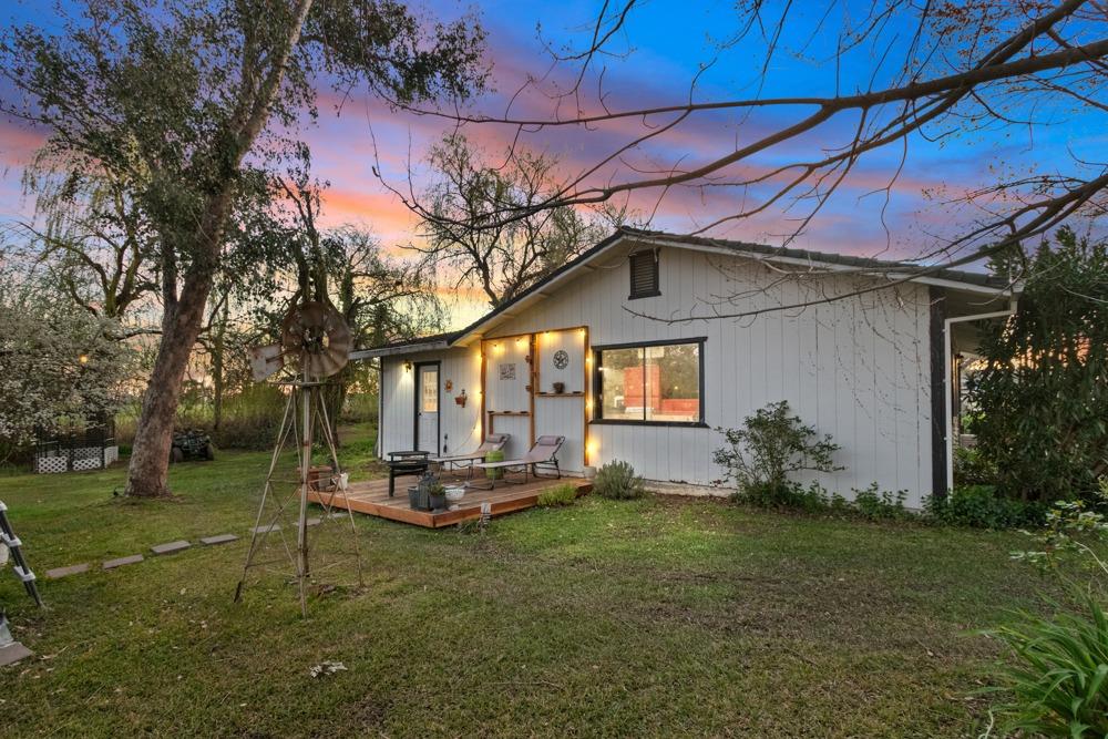 7550 Thousand Oaks Drive