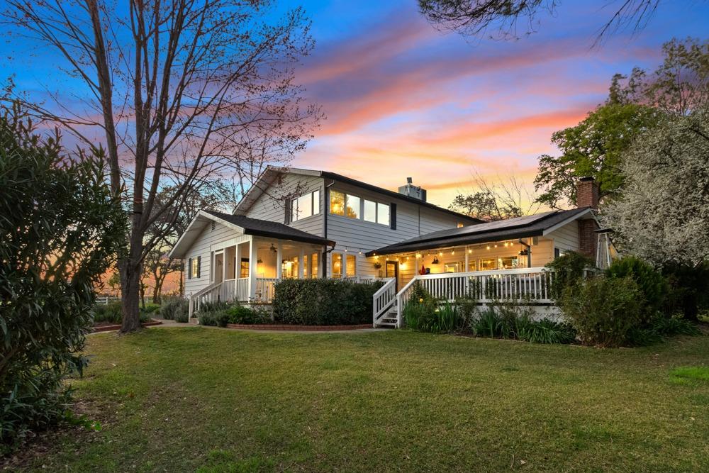 7550 Thousand Oaks Drive