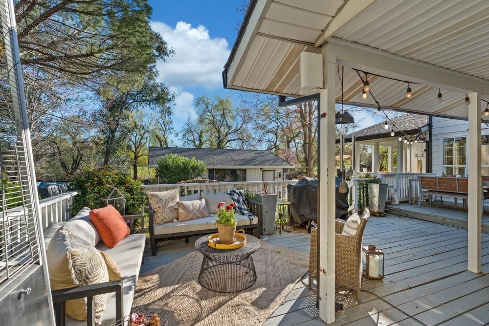 7550 Thousand Oaks Drive