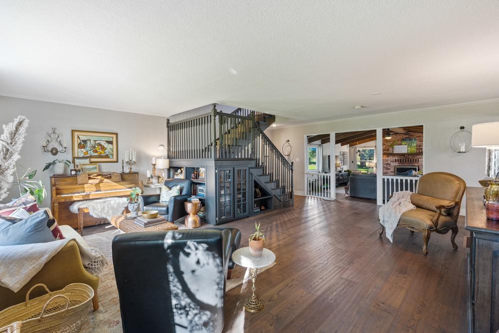 7550 Thousand Oaks Drive