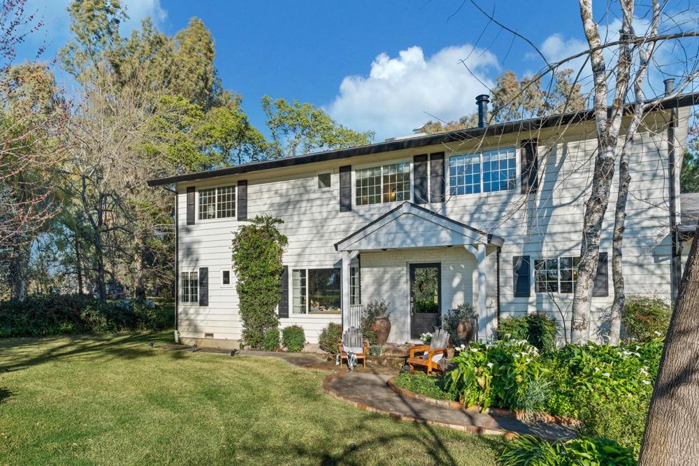 7550 Thousand Oaks Drive