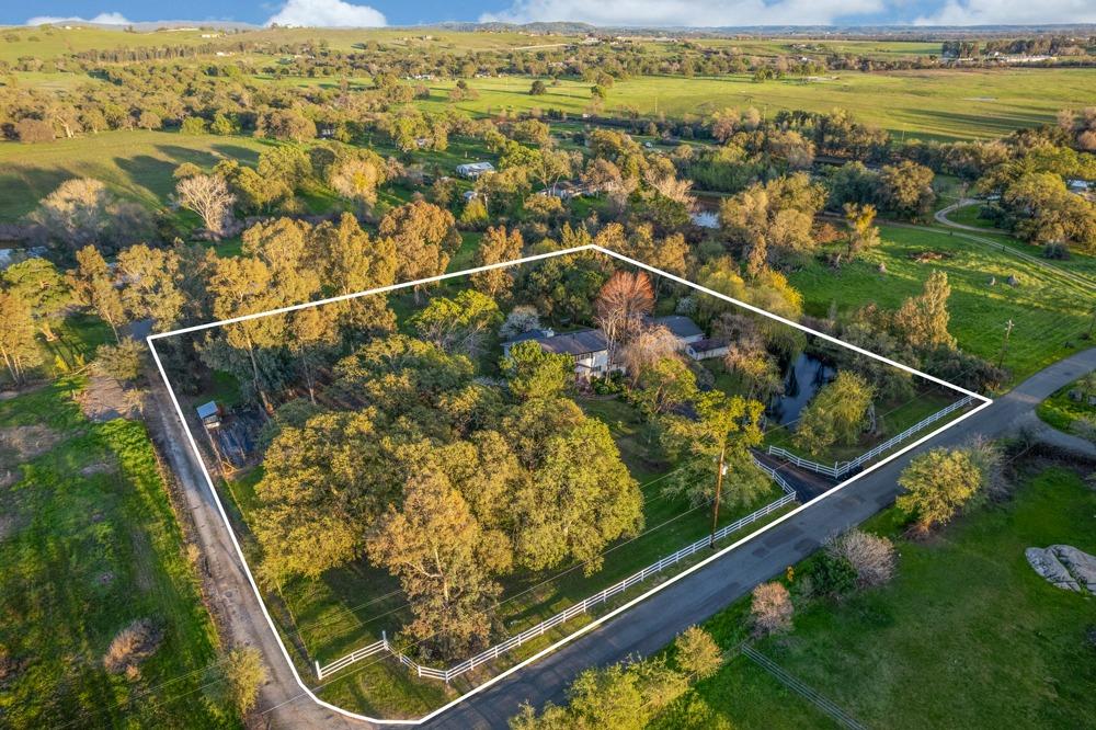 7550 Thousand Oaks Drive
