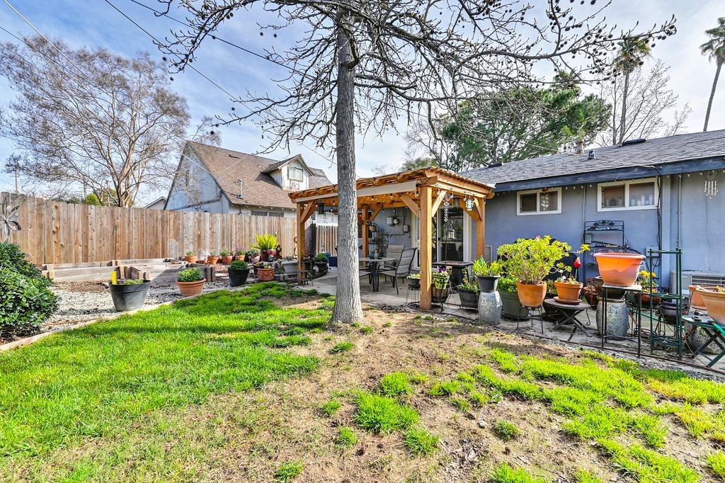 6947 Greenbrook Circle