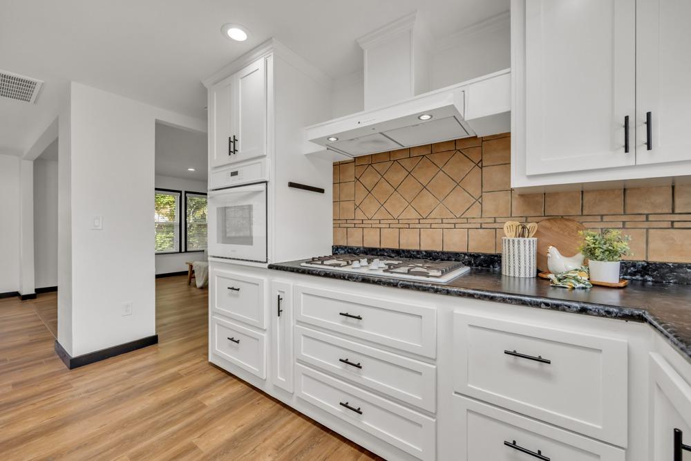 13105 Dry Creek Road