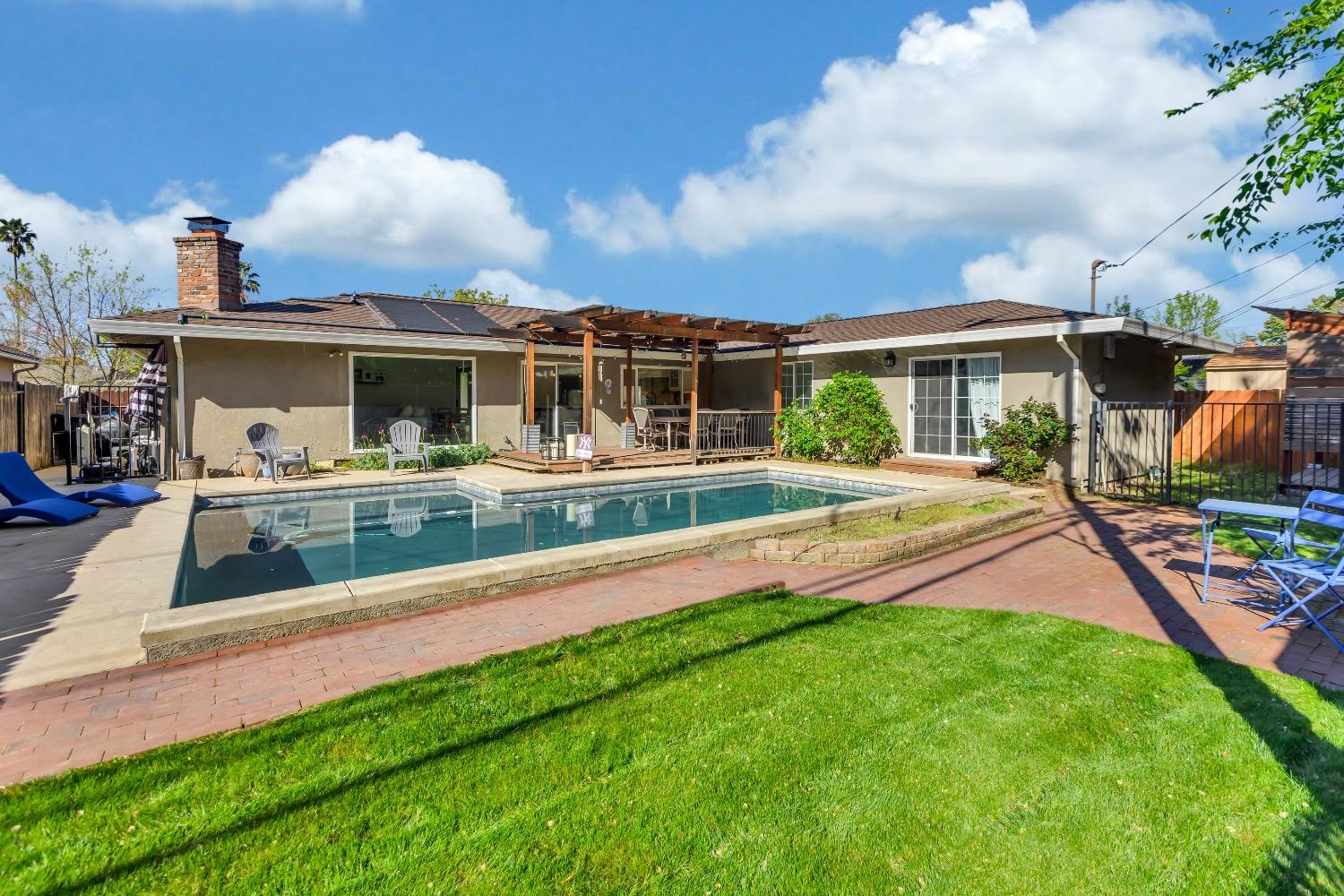 1832 Maryal Drive