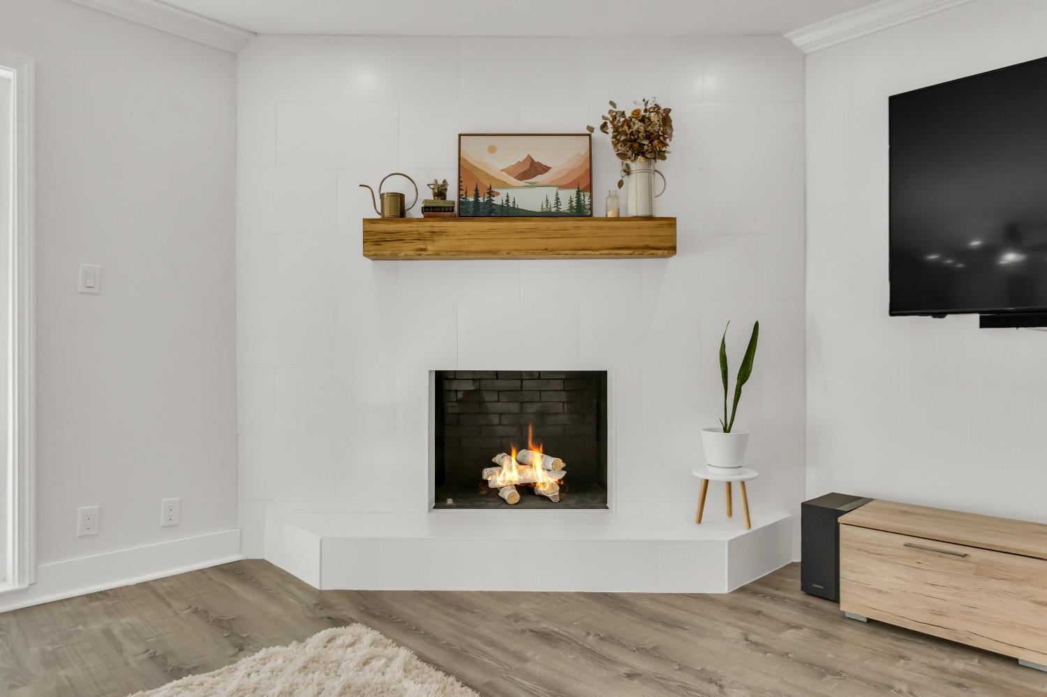 1832 Maryal Drive