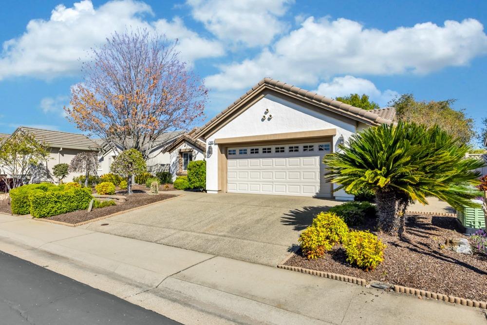 7409 School House Lane