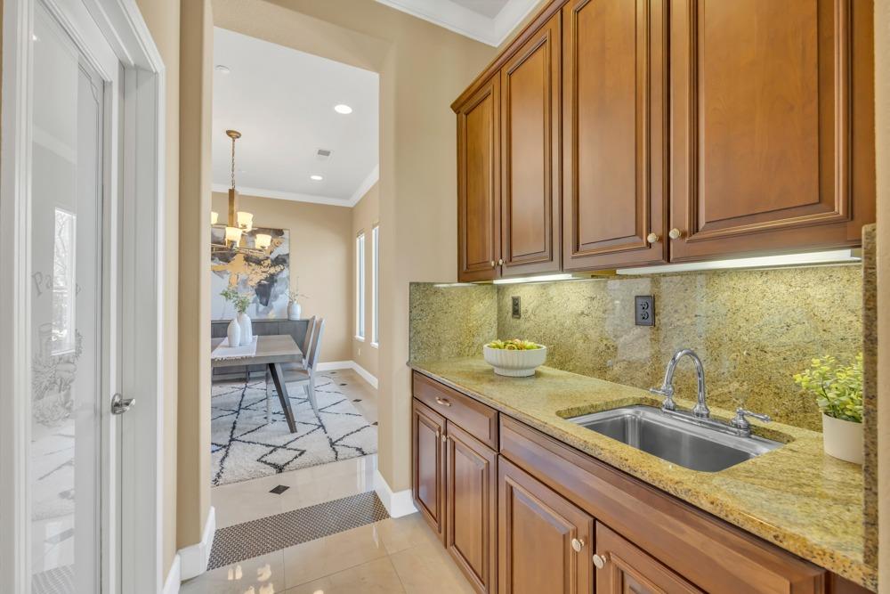3401 Monteverde Drive