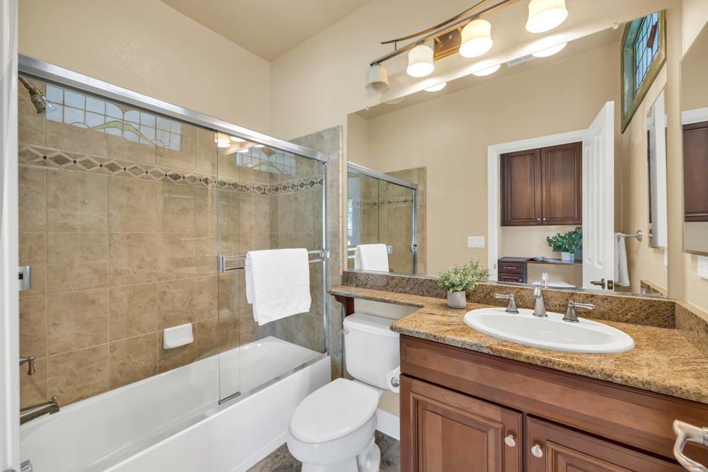3401 Monteverde Drive
