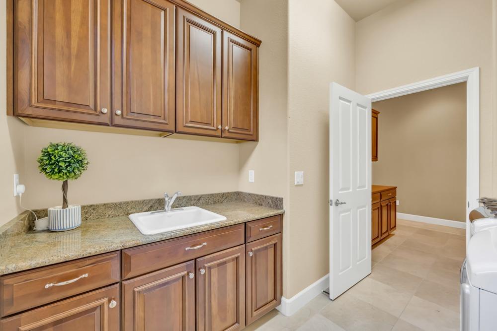 3401 Monteverde Drive