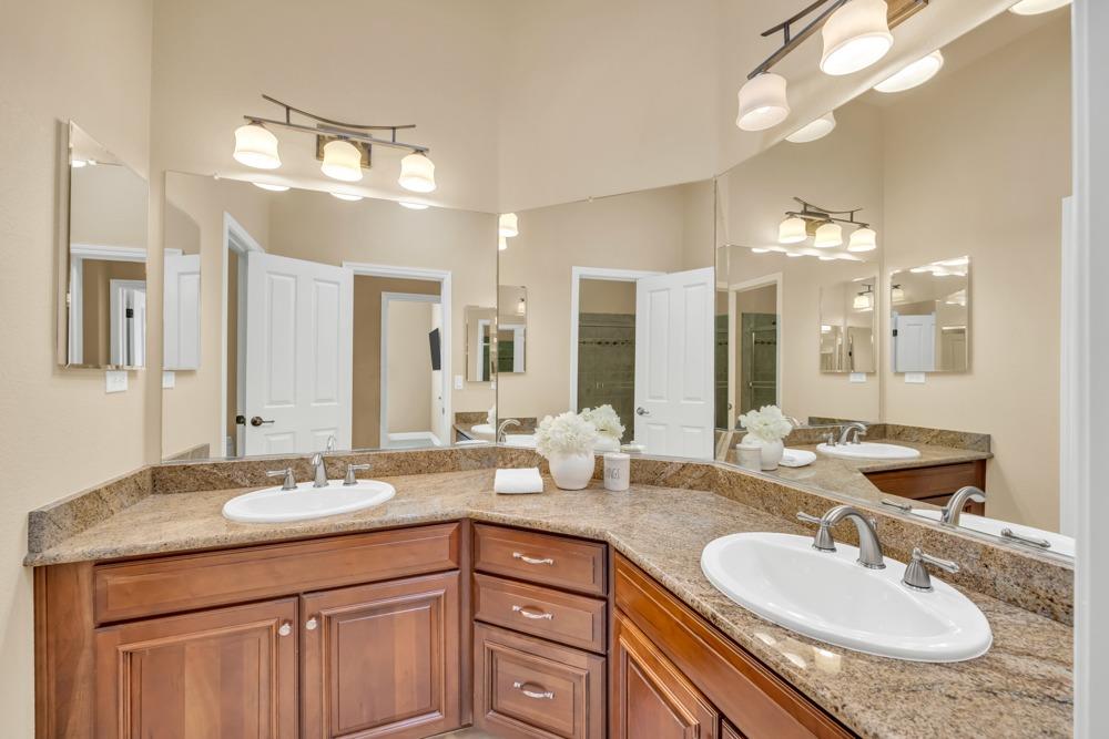 3401 Monteverde Drive