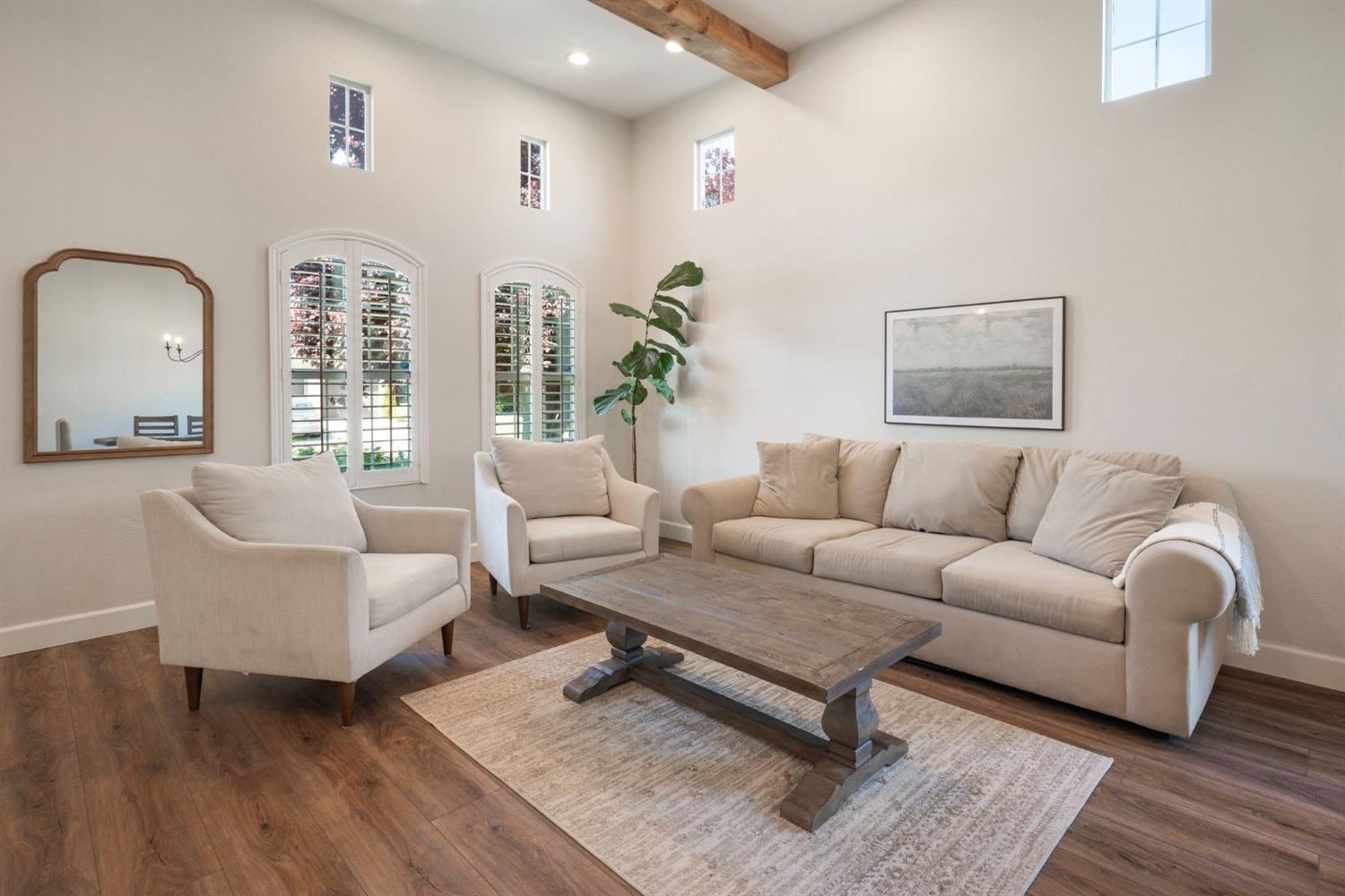 659 Farrington Lane