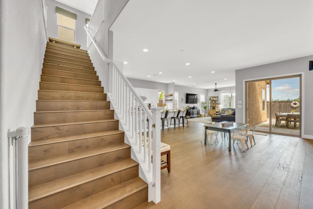 5554 Cannes Way
