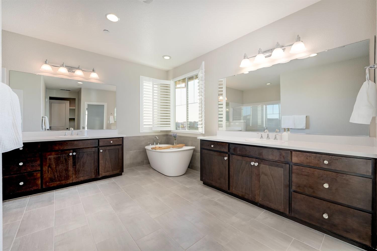 1329 Larkspur Drive