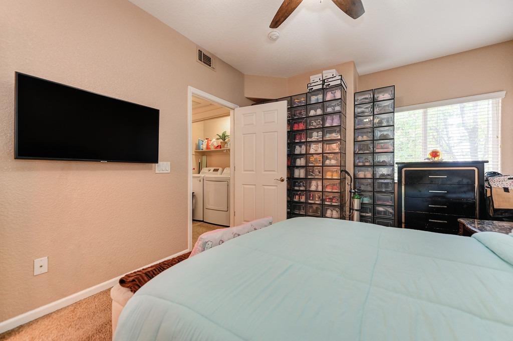 10001 Woodcreek Oaks Boulevard 1725