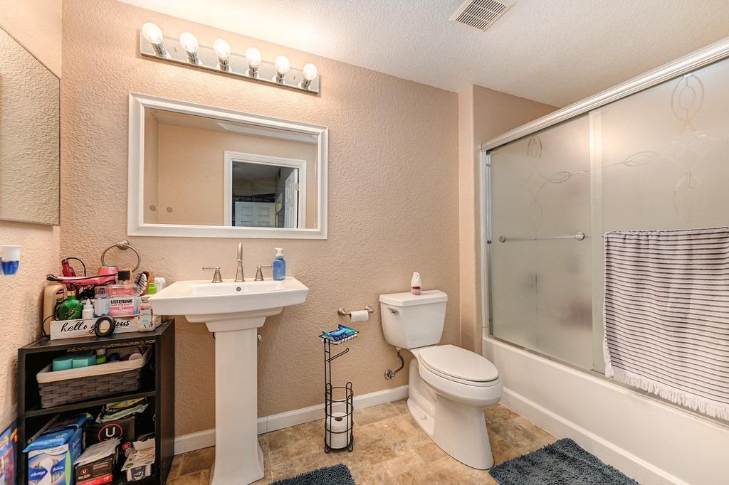 10001 Woodcreek Oaks Boulevard 1725