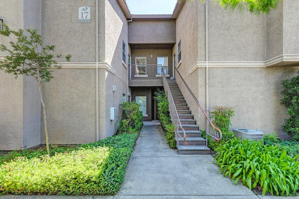 10001 Woodcreek Oaks Boulevard 1725