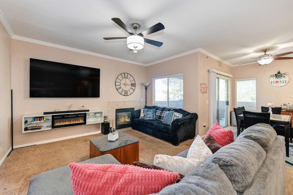 10001 Woodcreek Oaks Boulevard 1725