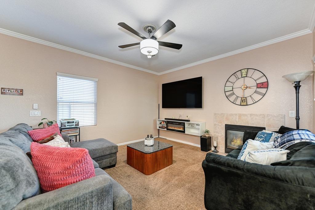 10001 Woodcreek Oaks Boulevard 1725