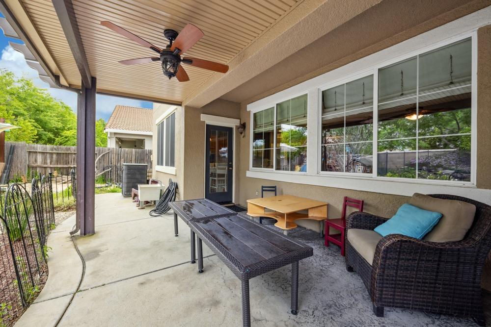 1219 Seymour Circle