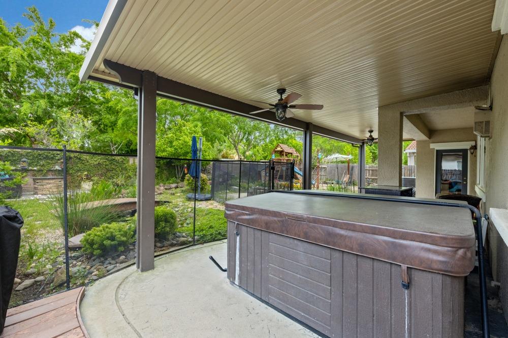 1219 Seymour Circle