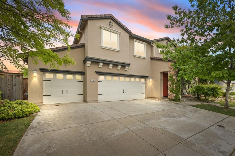 1219 Seymour Circle