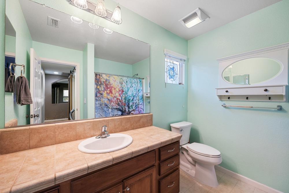 1219 Seymour Circle